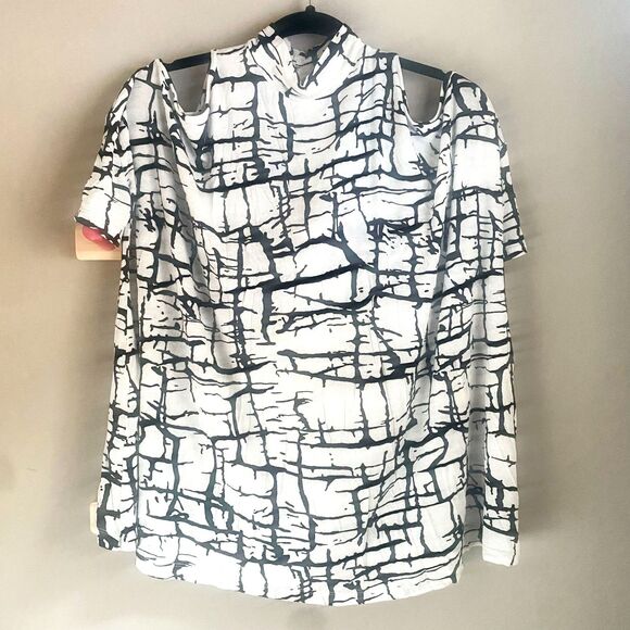 ASOS Maternity Cold Shoulder Top w/ High Neck in Scratchy Abstract Print - Picture 1 of 9